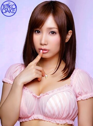 小島みなみ❤剛毛マ○コの美少女をイカセまくって大量顔射！チ○ポ硬くて気持ちイイ！いきなりイカされる。駅弁でイカされ、正常位で連続でイカされる敏感少女。ハードピストンでイカされ思わず涙。更に連続でイカされ、最後は同時イキして大量顔射。お掃除もしっかりと。 小島みなみ|td037dv01530-評価5.00